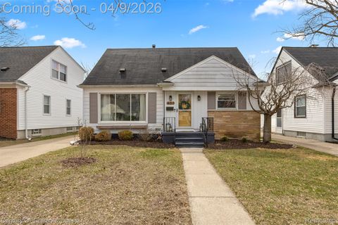 401 Walnut Avenue Royal Oak City MI 48073