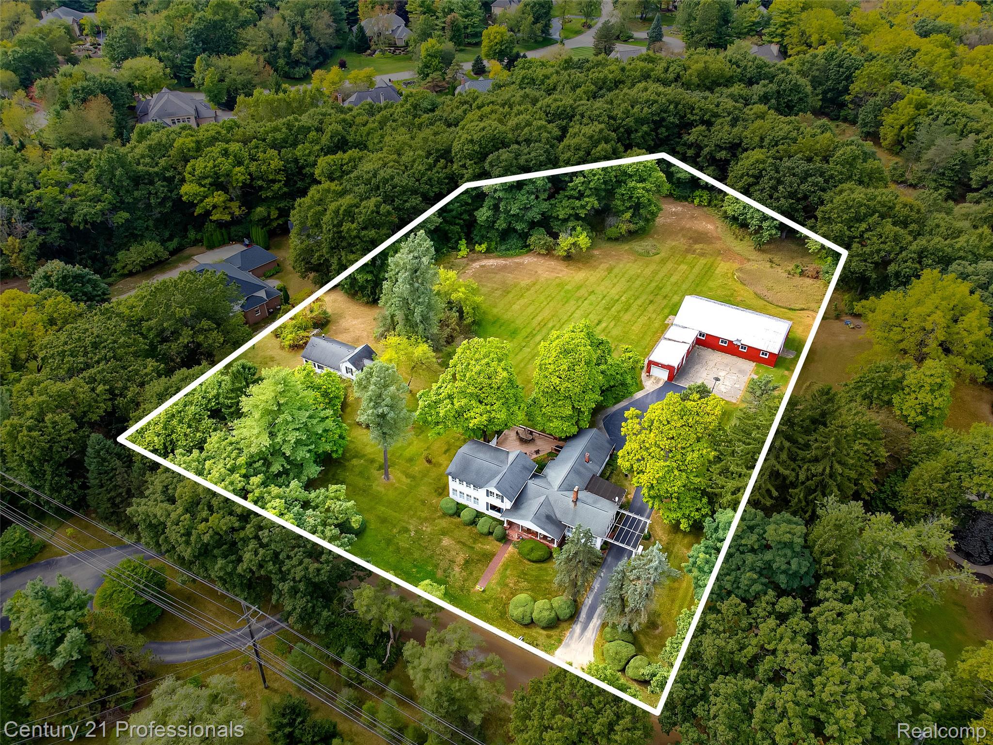 8041 Bridge Lake Road