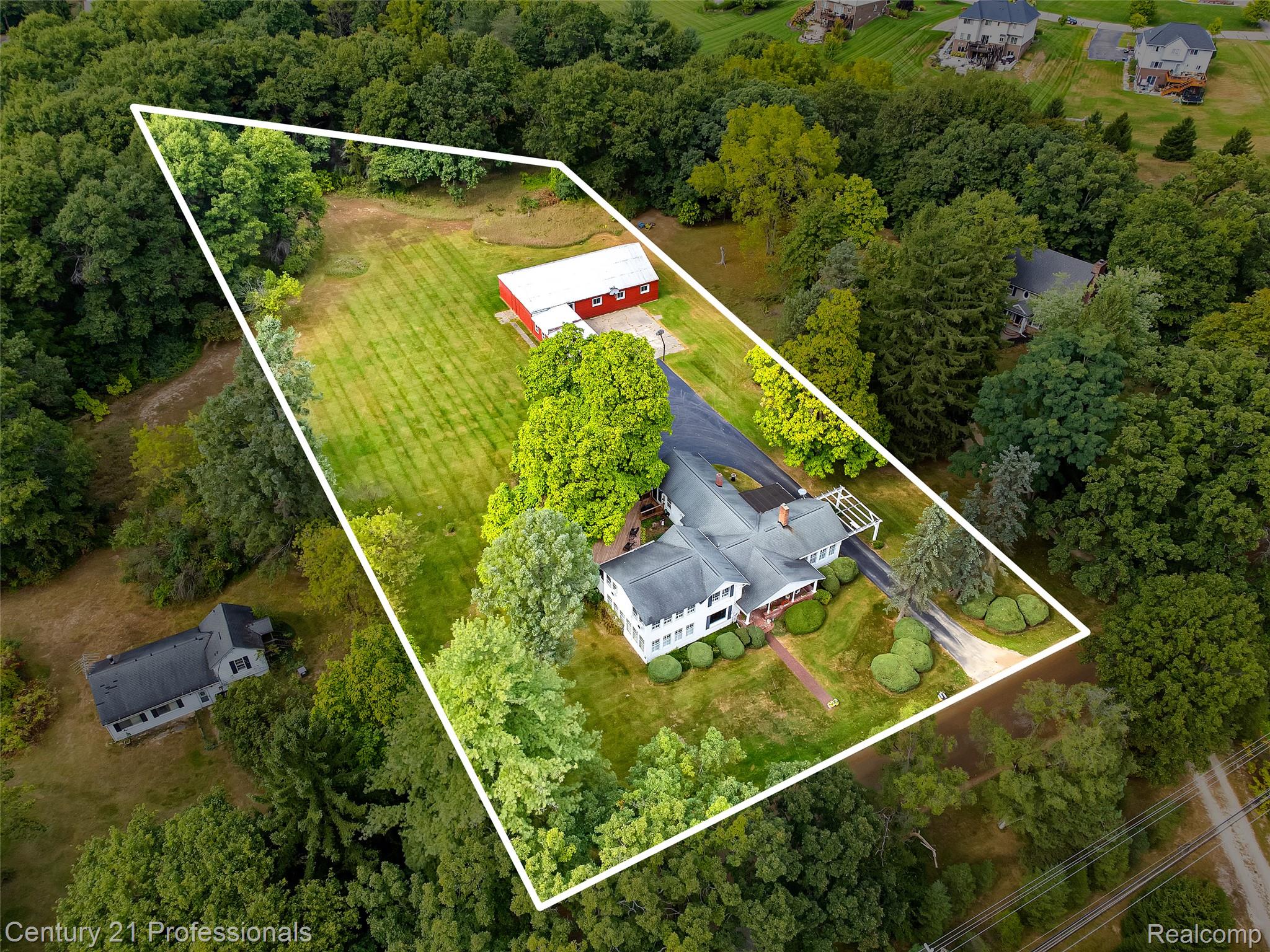 8041 Bridge Lake Road