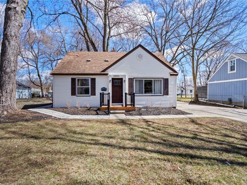 23096 HAWTHORNE Street Farmington City MI 48336