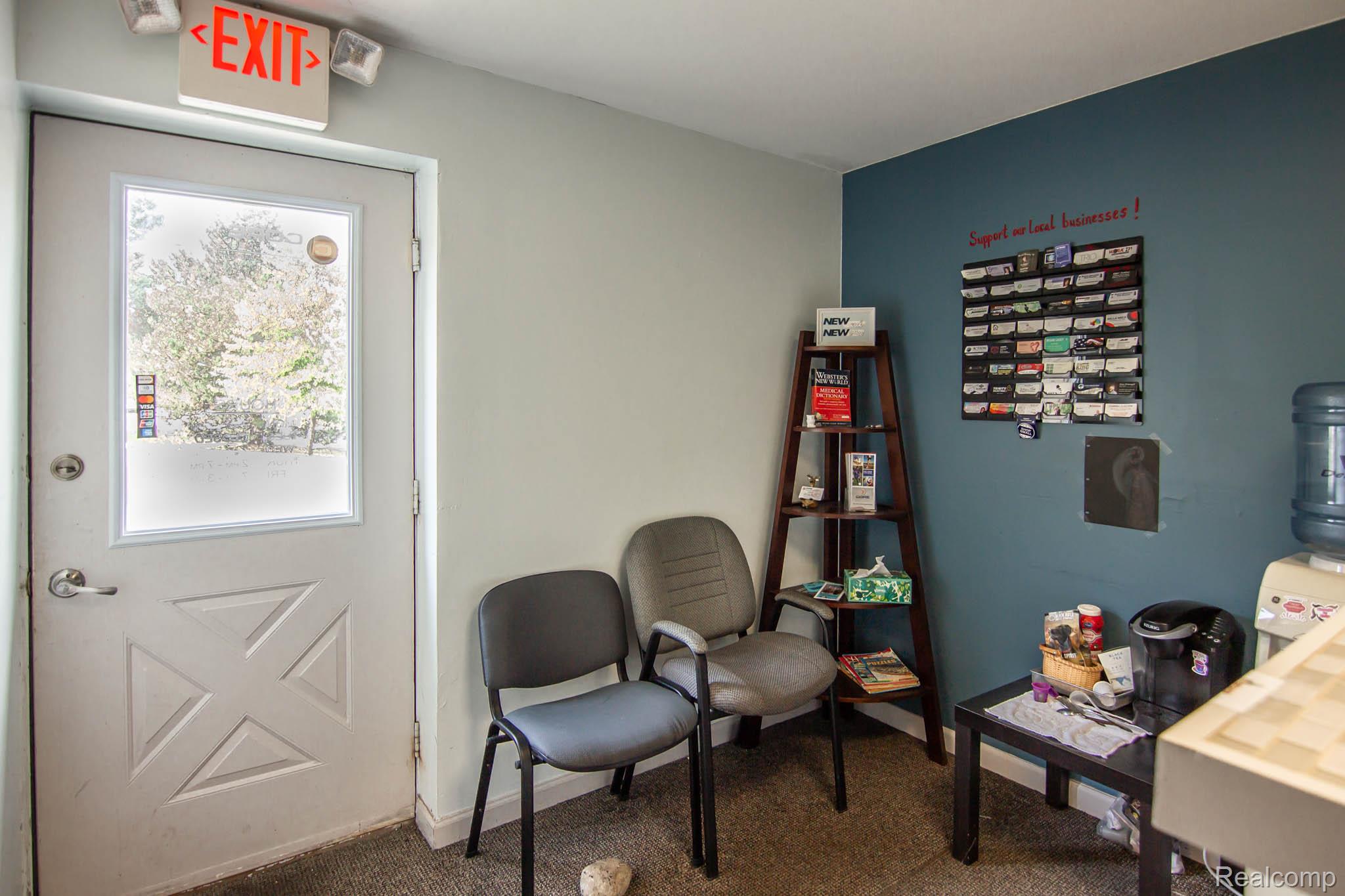 5896 Dixie Highway Suite B