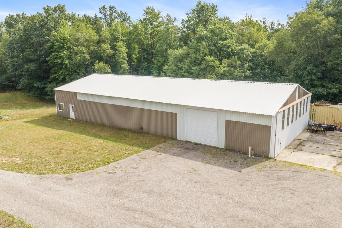 4390 22 Mile Road NW