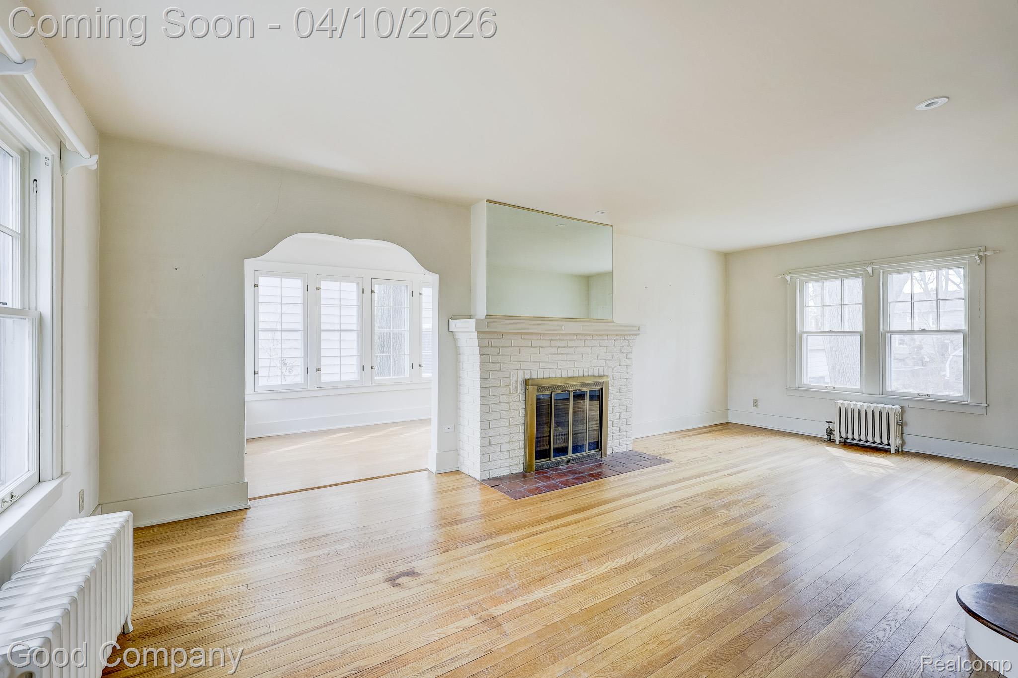 705 W Breckenridge Street