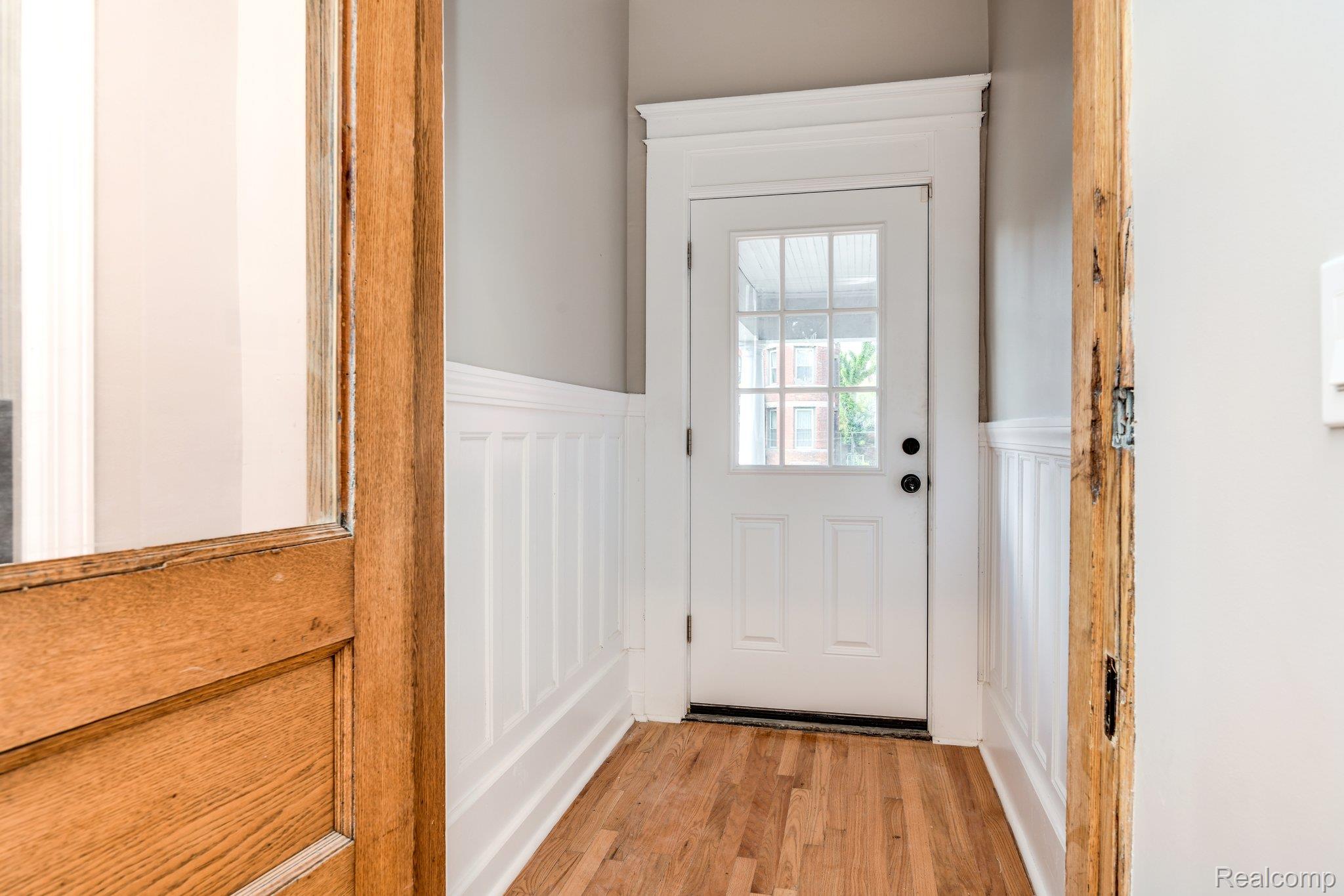 4110-4114 Trumbull Street