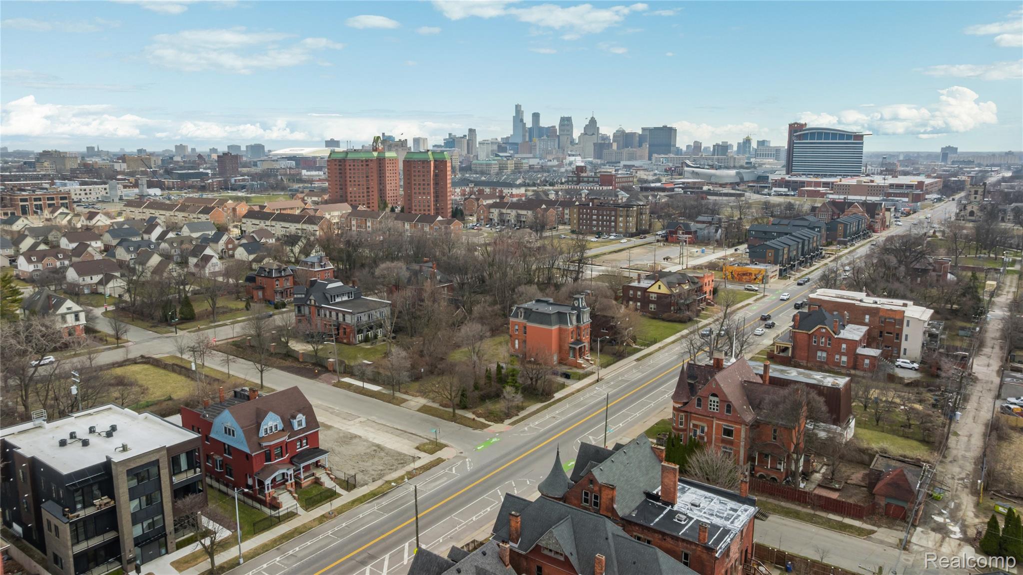 4110-4114 Trumbull Street