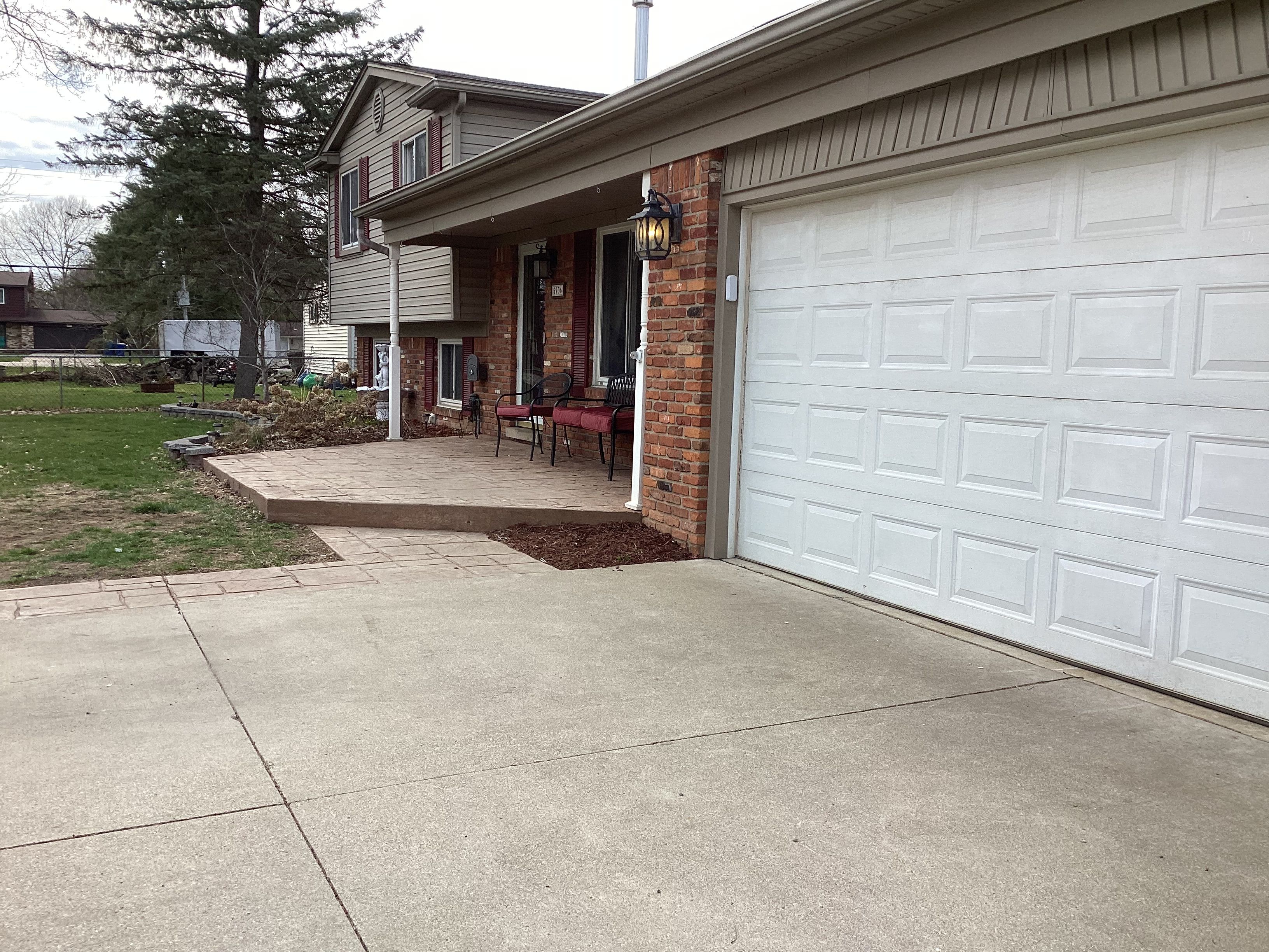 5936 THORNABY Drive