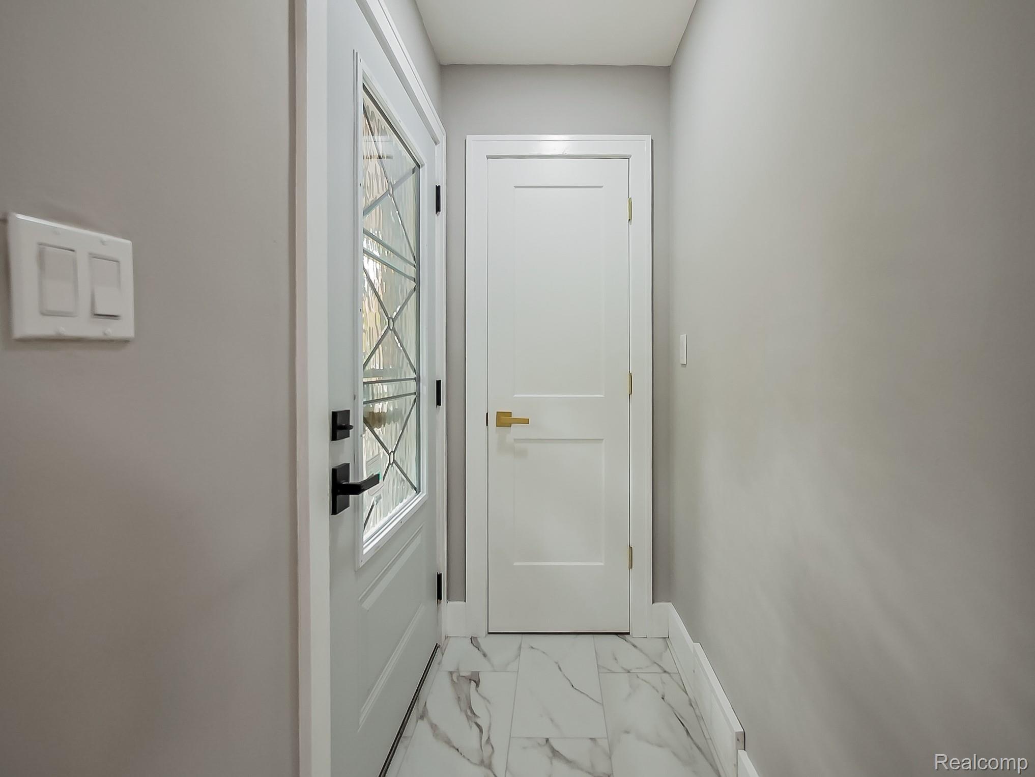 21301 Kipling Street