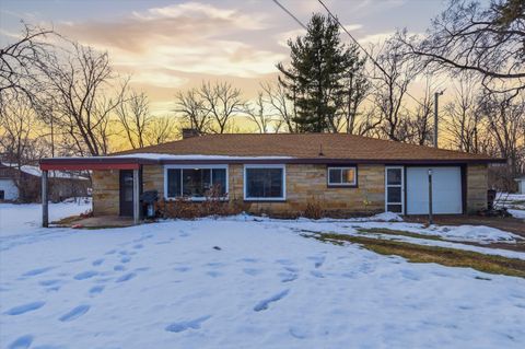 522 4th Street Leoni Township MI 49254
