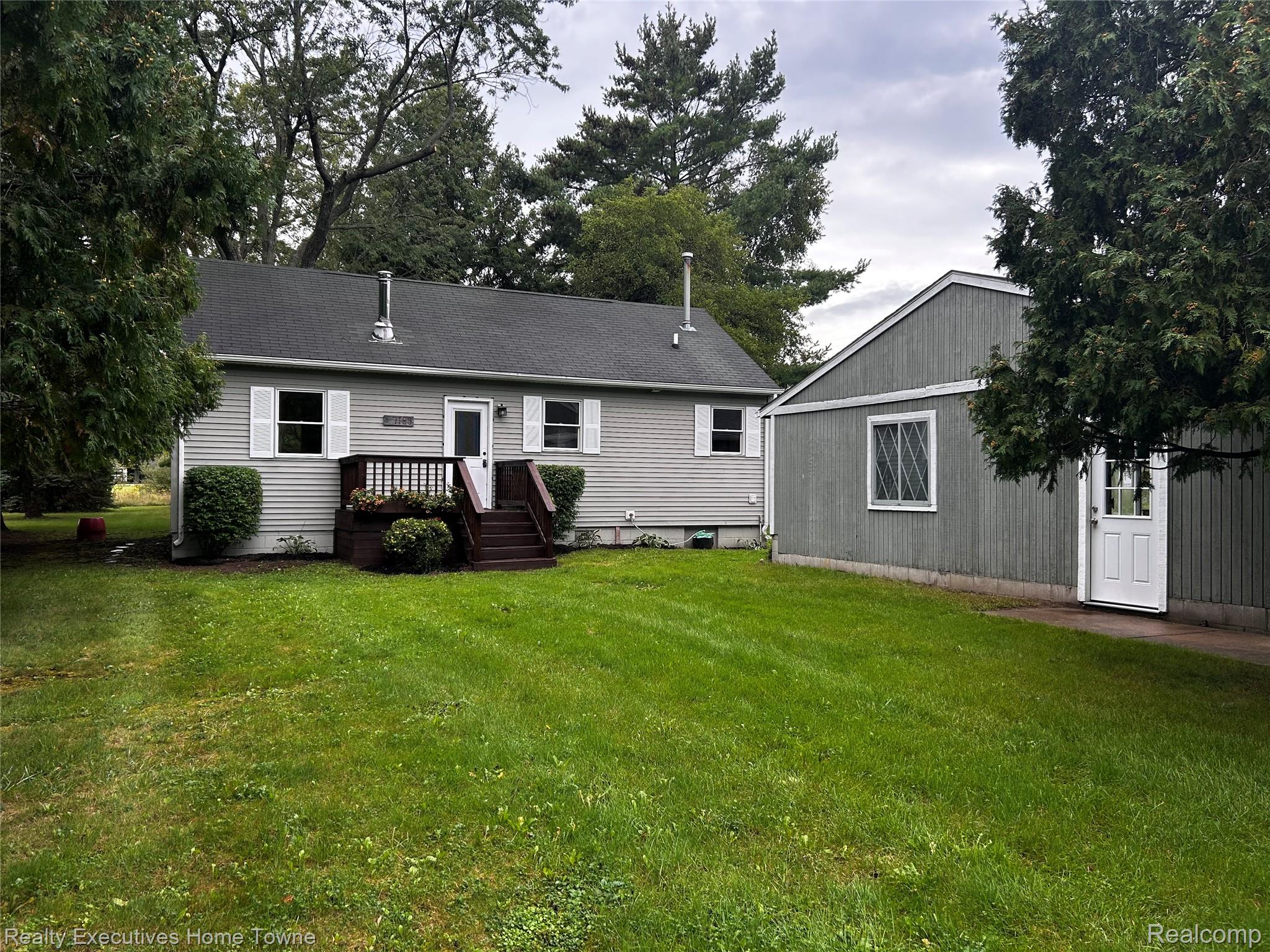 7189 Orchid Road