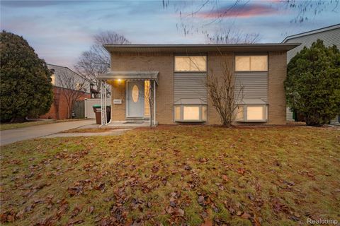 31733 E Ditner Drive Rockwood City MI 48173