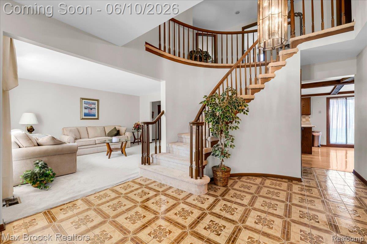 217 Stonetree Circle