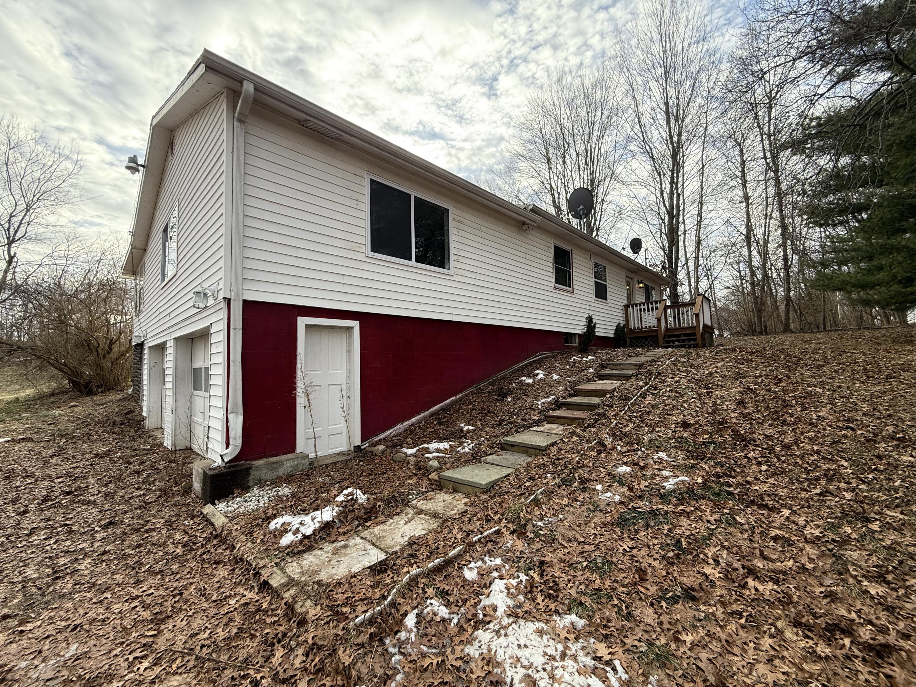 24880 L Drive N
