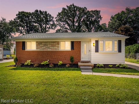 1358 Boyd Street Troy City MI 48083