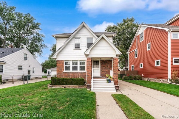 3137 ROYAL AVE, BERKLEY, MI 48072 - Image ee1034f03cec9c72c347de9daa13fdfa/1486695178