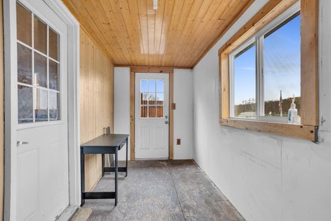 listing image 44