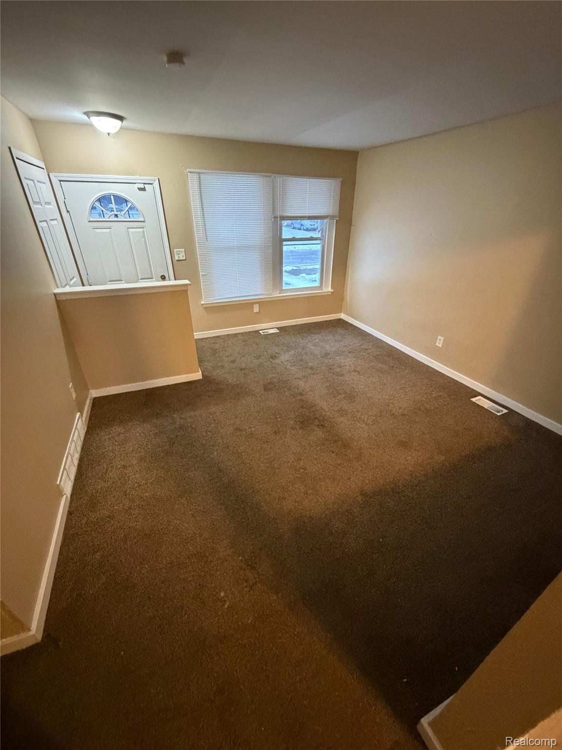 20442 Greenlawn Street