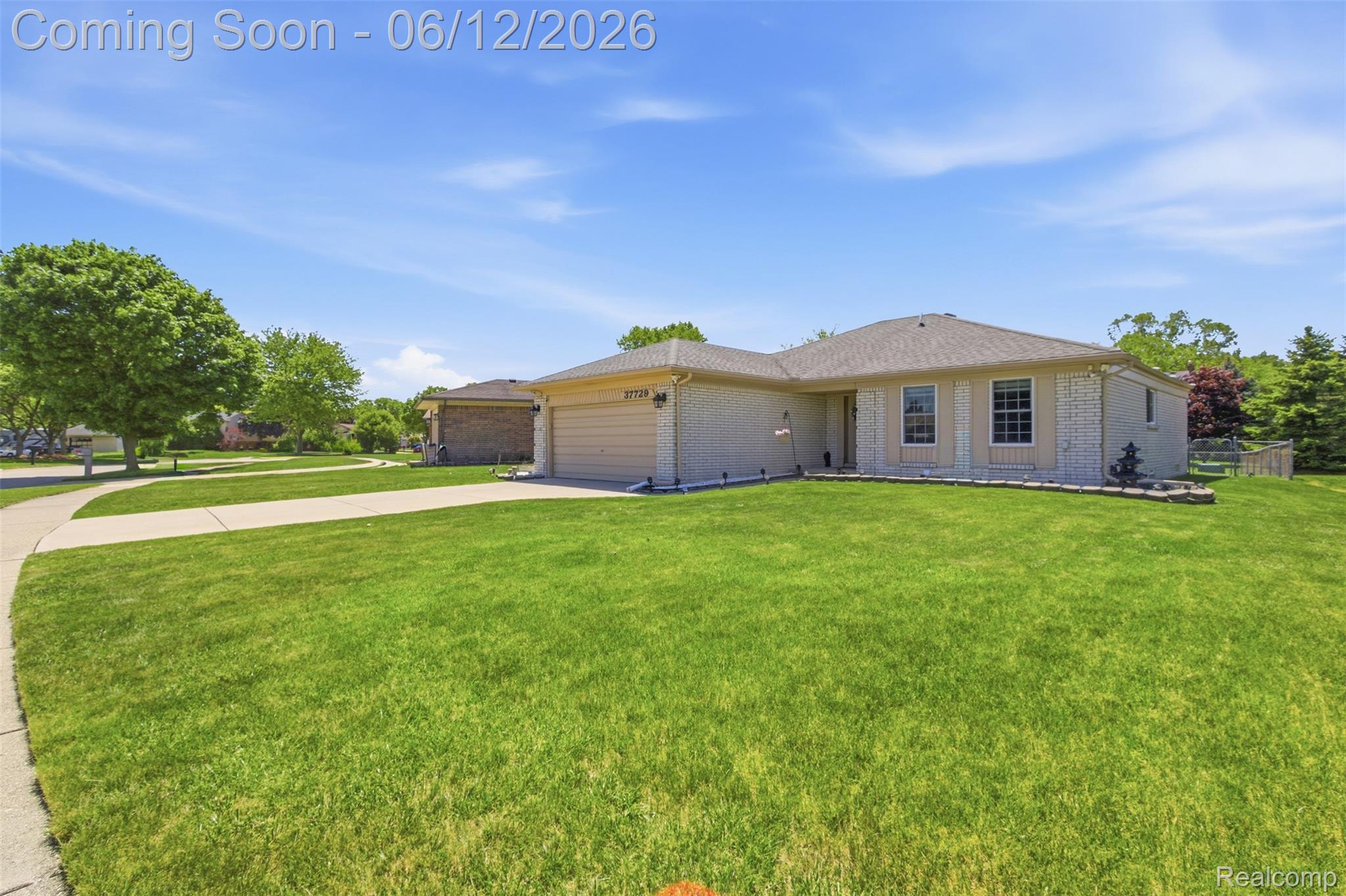 37729 Fieldcrest Lane