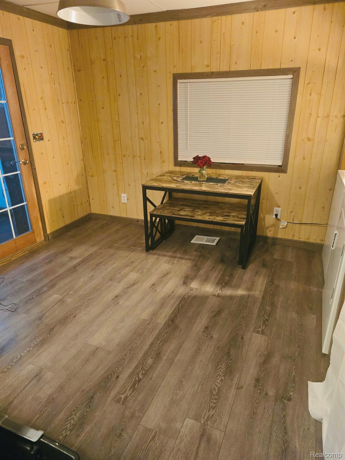 323 N Bankson Street