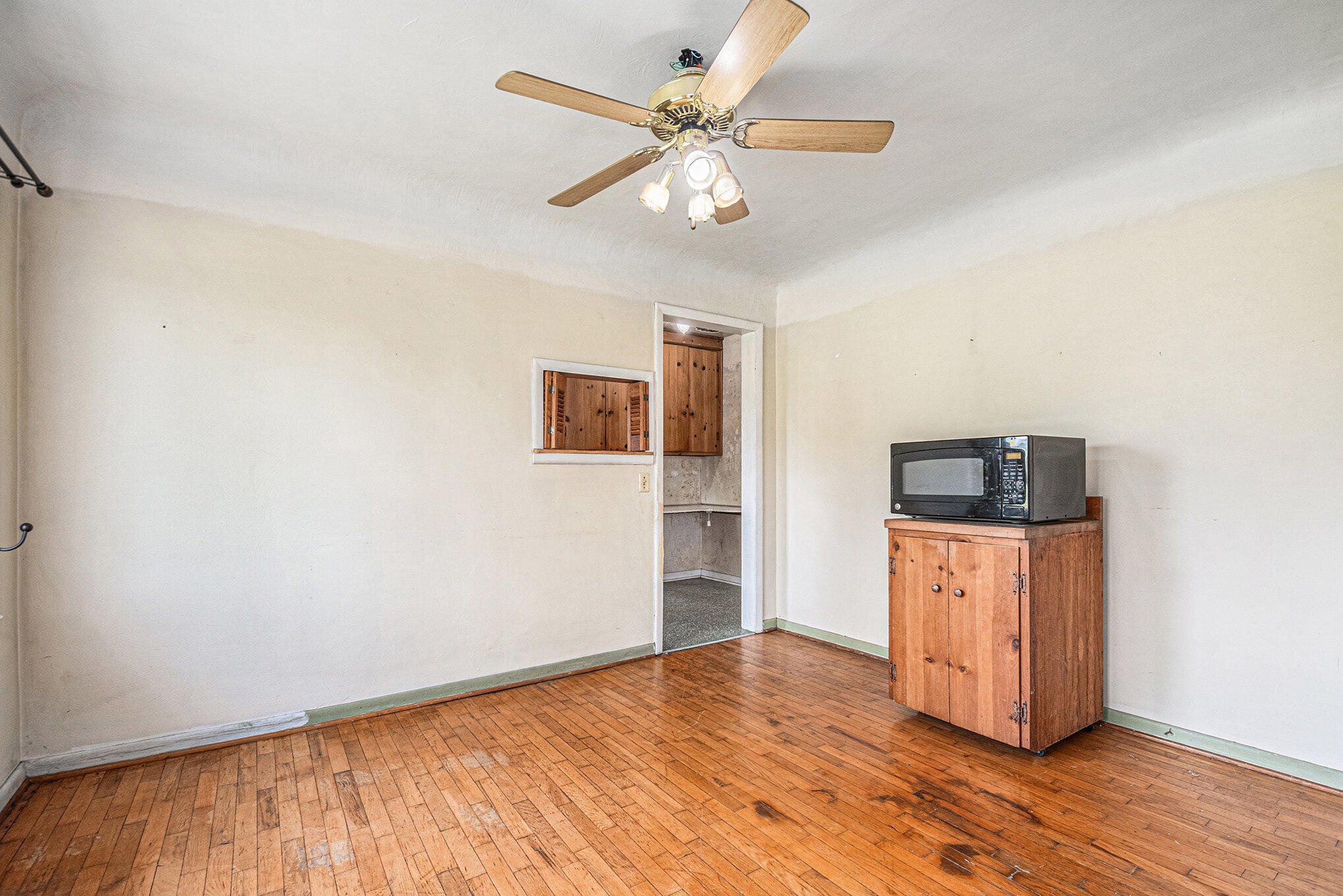 3091 Territorial Road
