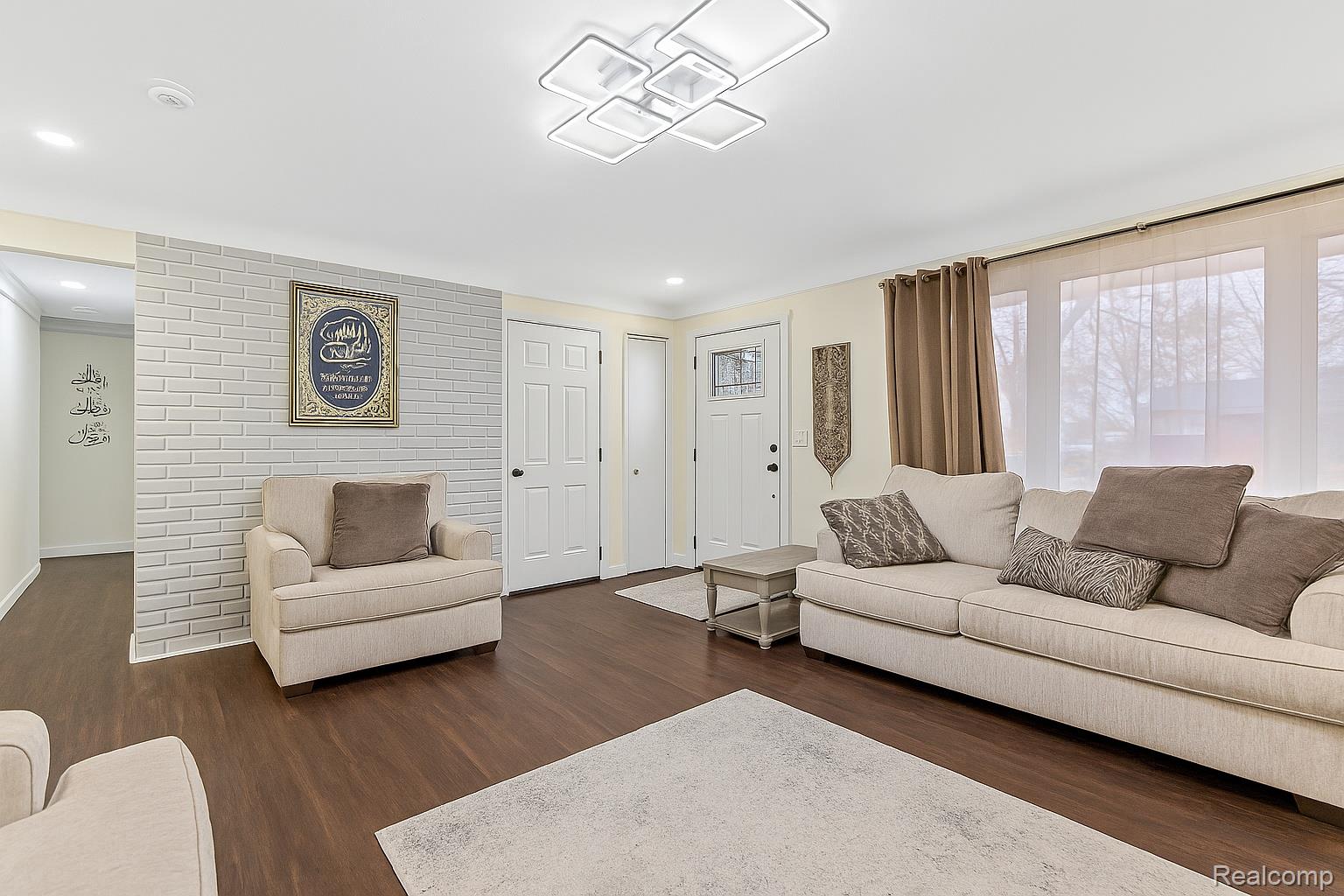 31042 Wellston Drive