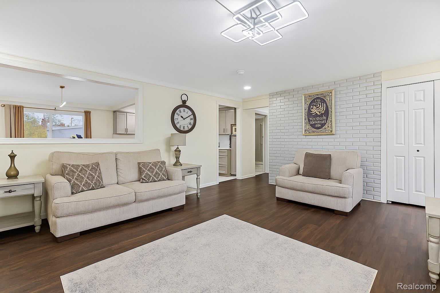 31042 Wellston Drive