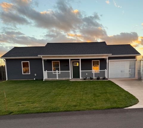 251 Stonecrest Drive Shelby Village MI 49455