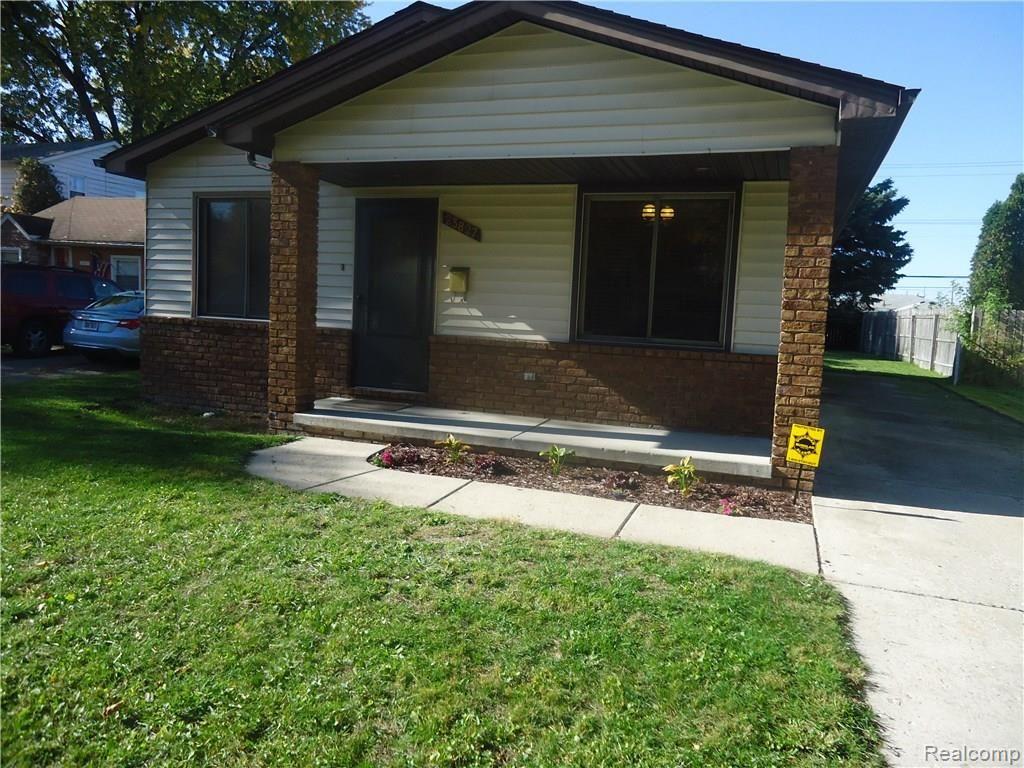 23827 WILLARD Avenue