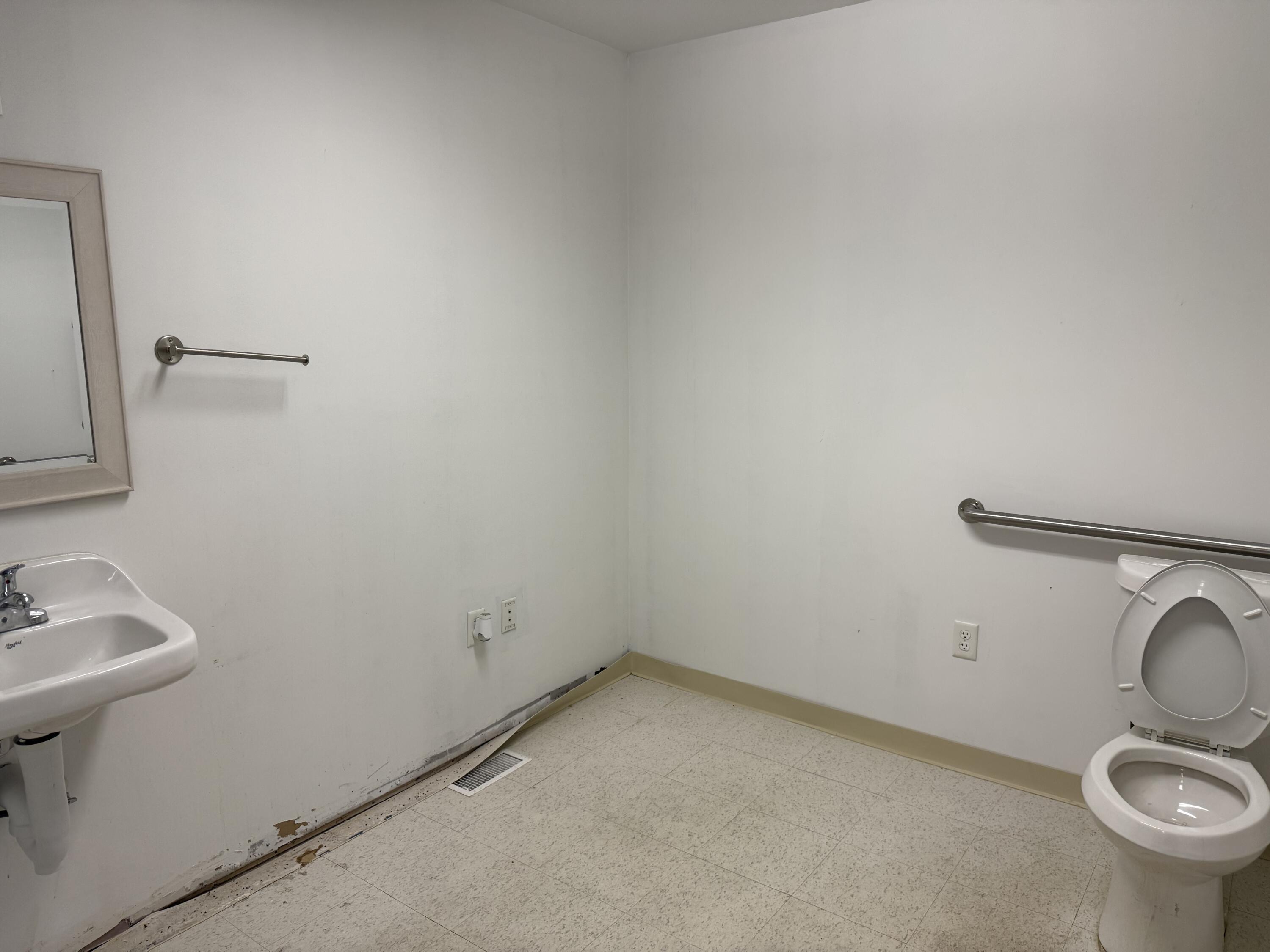 Grand Haven City Ottawa, Michigan 49417, United States, ,Residential,Active,124996