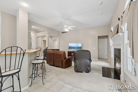 Tiny photo for 985 Thornwyk Drive NW, Walker City, MI 49534 (MLS # 65026054544)