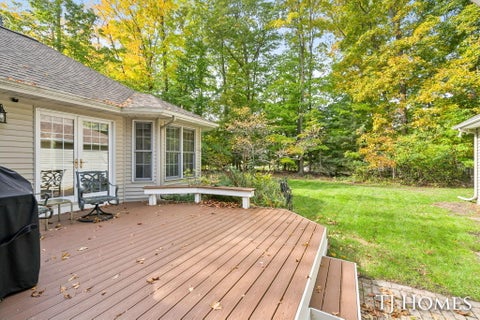 Tiny photo for 985 Thornwyk Drive NW, Walker City, MI 49534 (MLS # 65026054544)