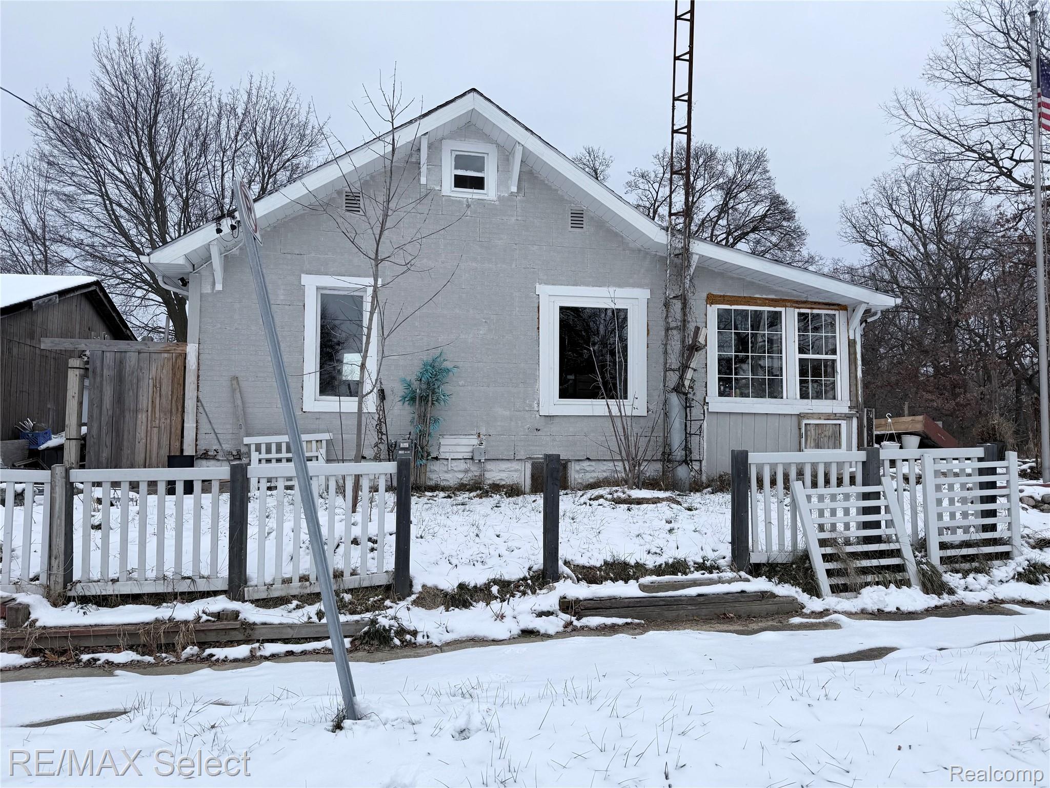 3218 Collingwood Parkway