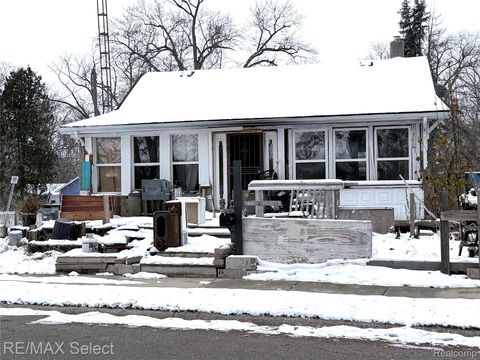 3218 Collingwood Parkway Flint City MI 48503