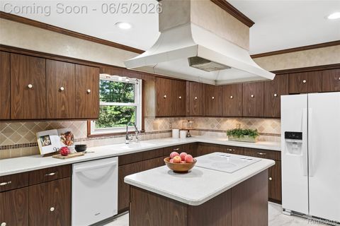 Tiny photo for 8701 Heatherset Drive, Brighton Township, MI 48114 (MLS # 20261038866)