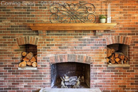 Tiny photo for 8701 Heatherset Drive, Brighton Township, MI 48114 (MLS # 20261038866)