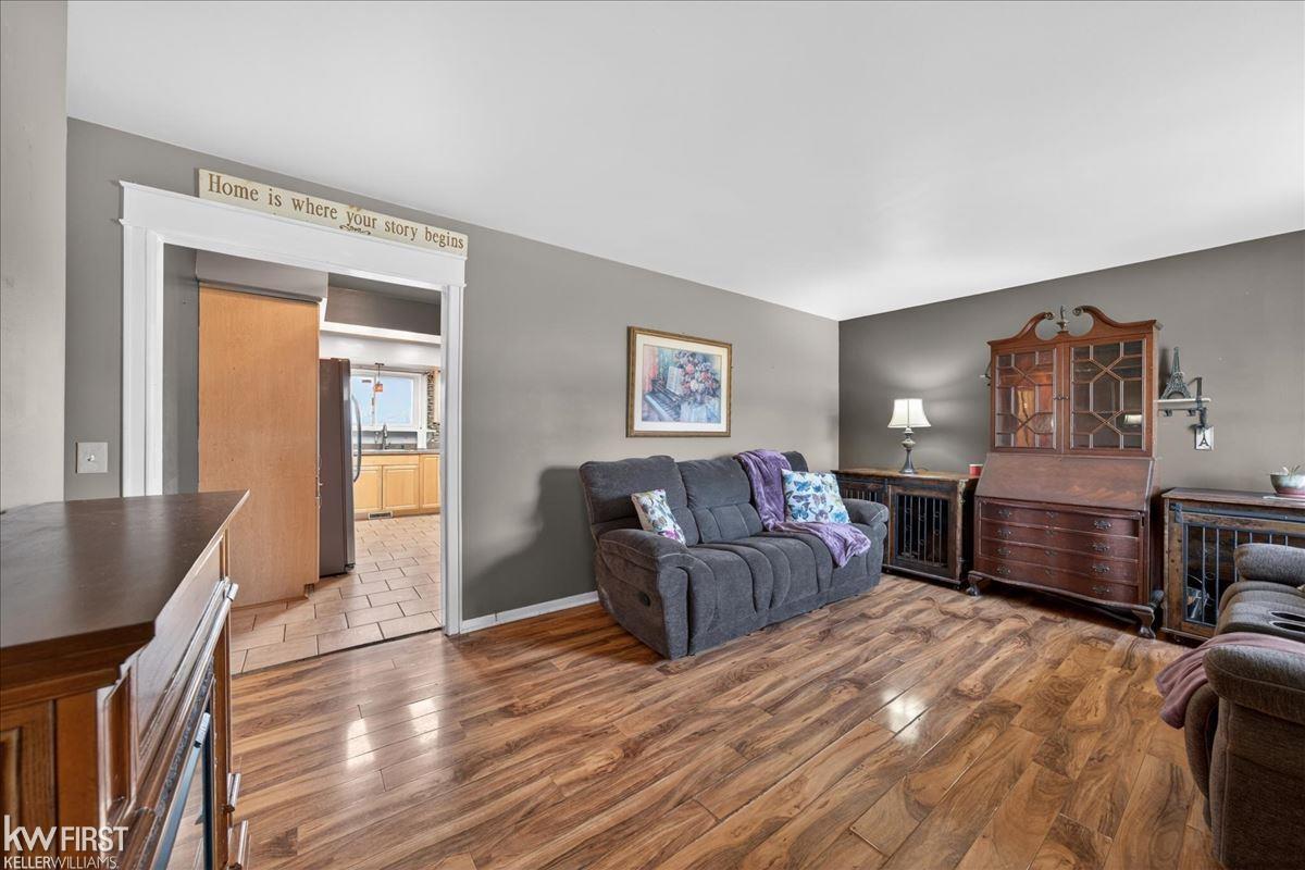 11951 Riverbend Drive