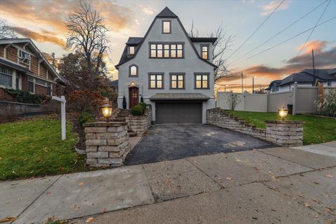 1824 Sherman Street SE East Grand Rapids City MI 49506