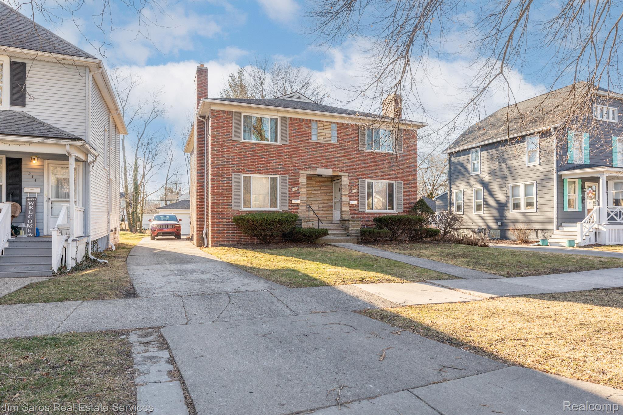 513 Saint Clair Avenue