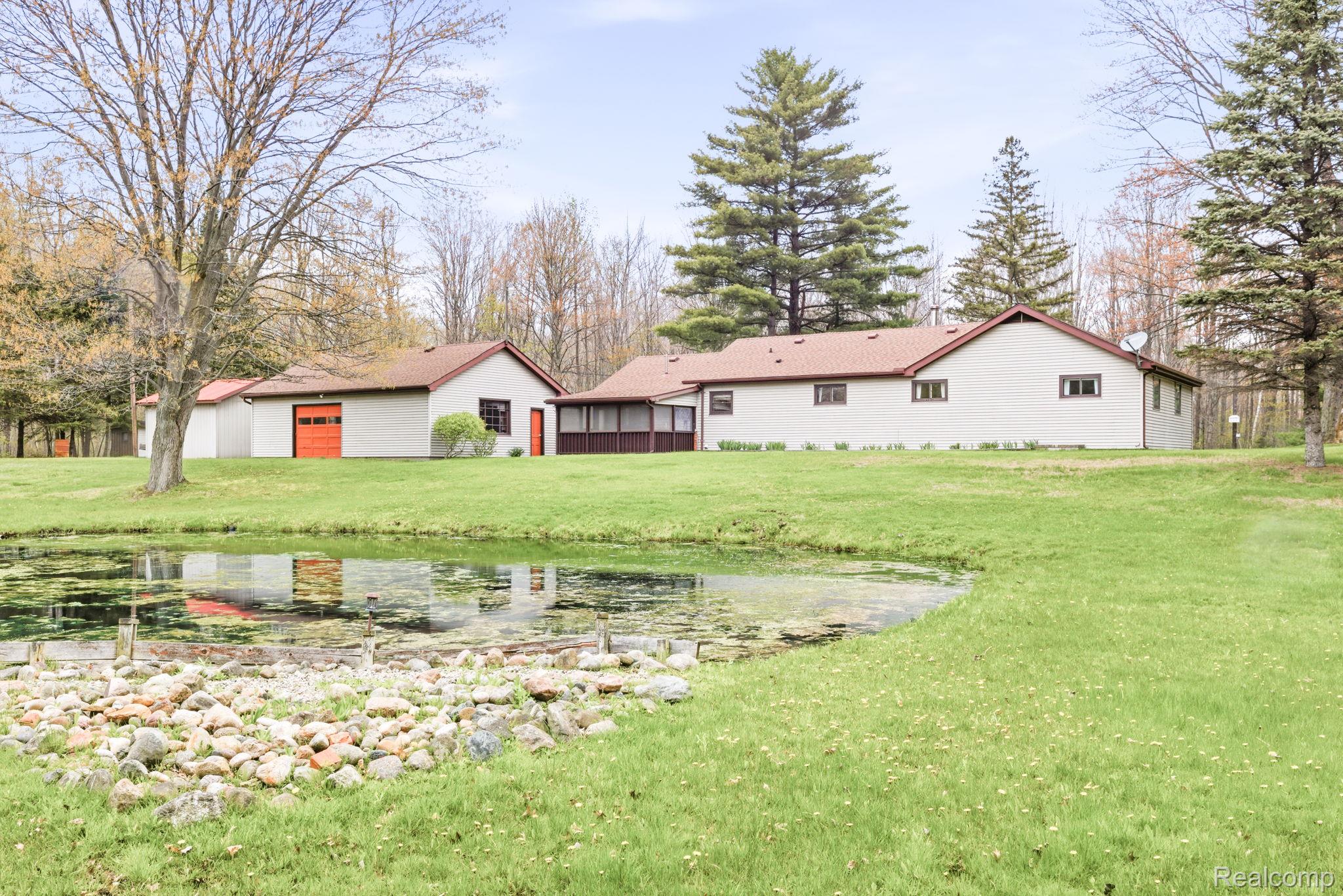 4602 Howard Road
