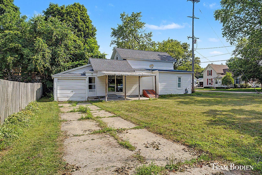 721 Pearl Street