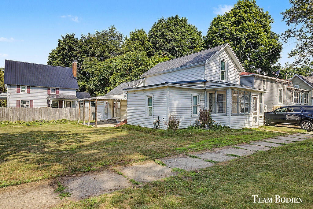 721 Pearl Street