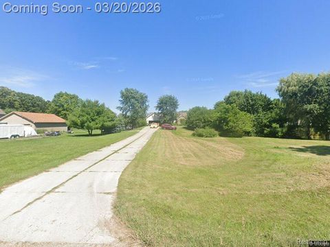3932 Thomas Road Oxford Charter Township MI 48371