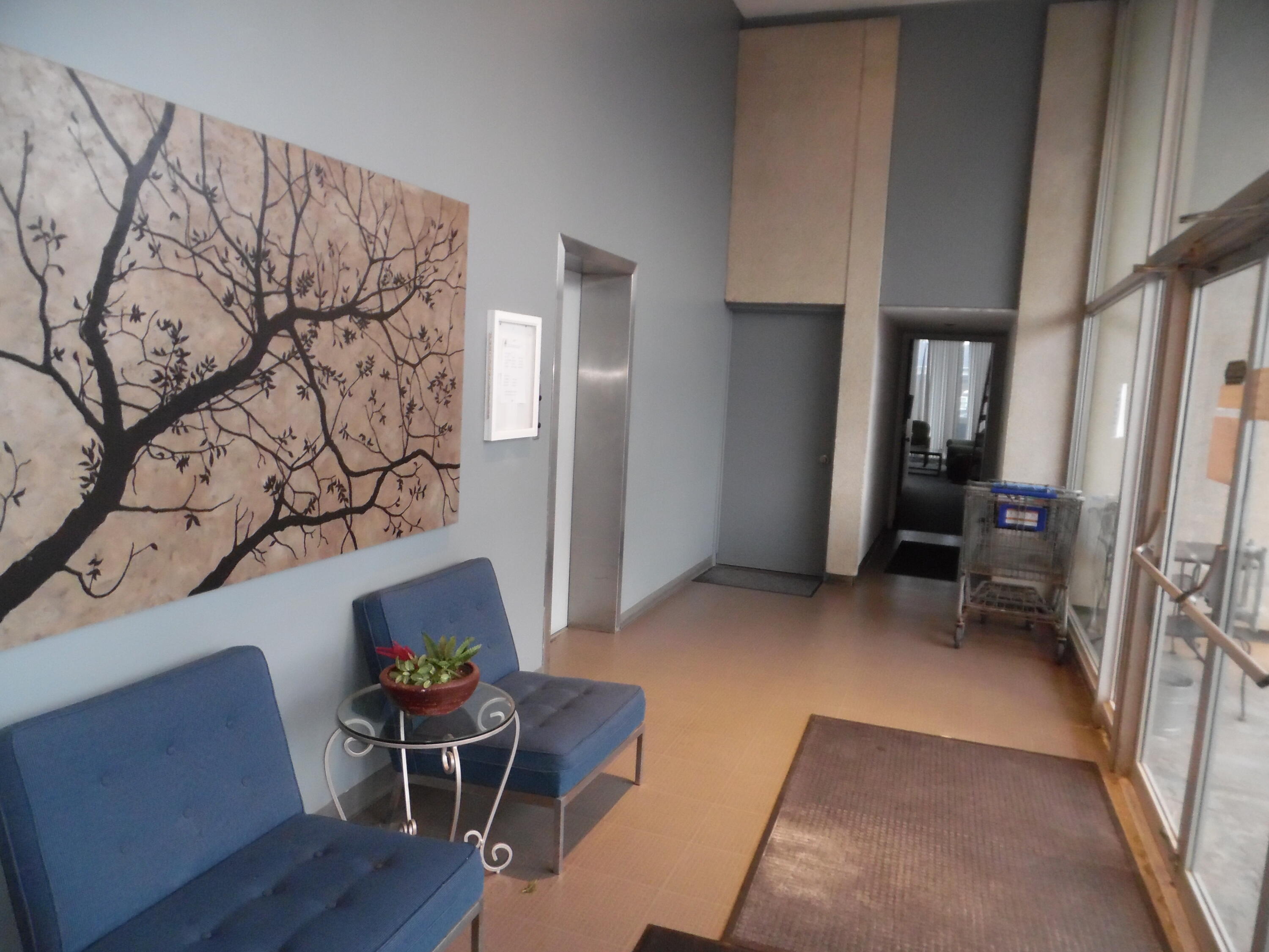 715 W Michigan Avenue 508