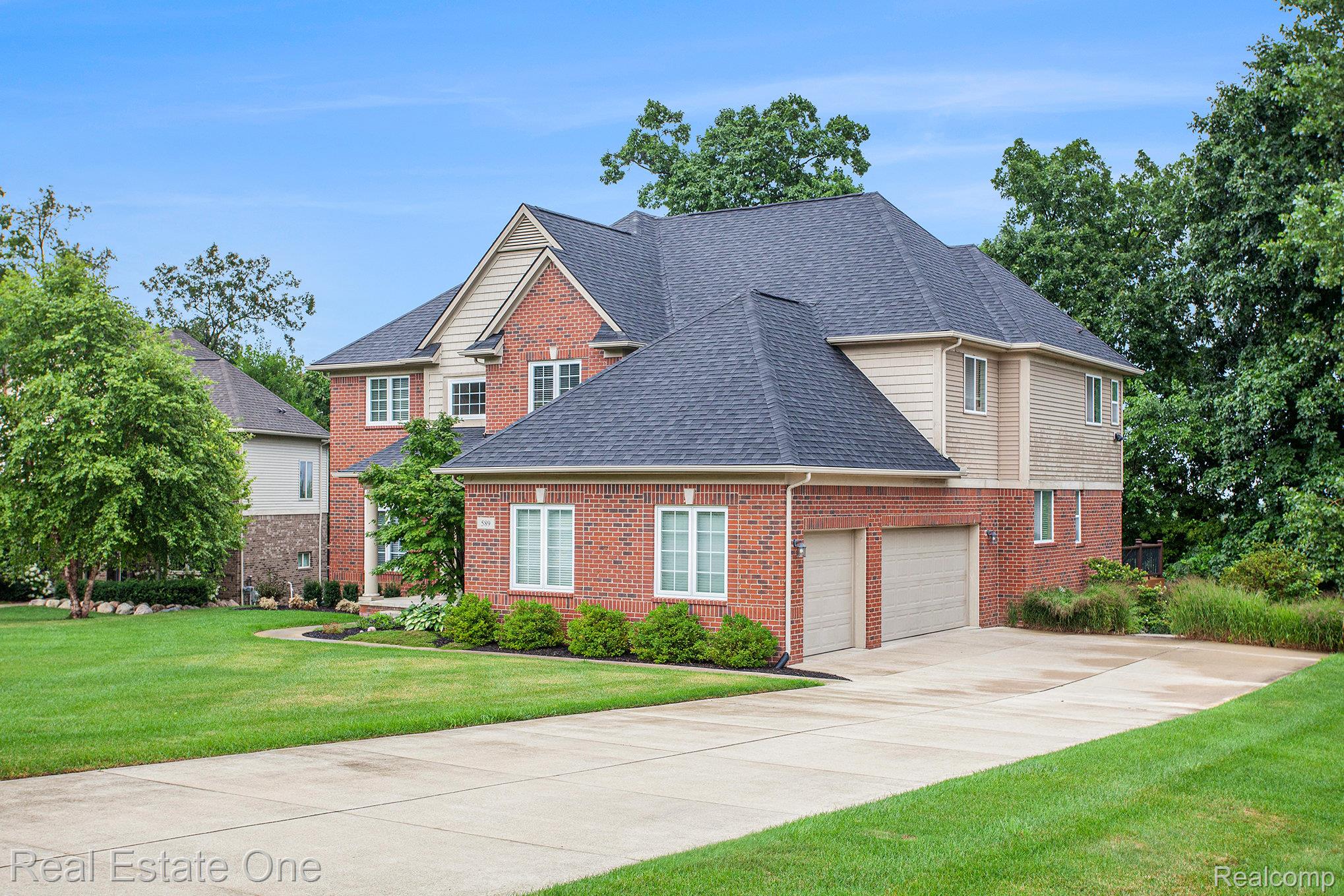 589 Rumson Court