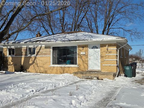 12740 STERLING Court Oak Park City MI 48237