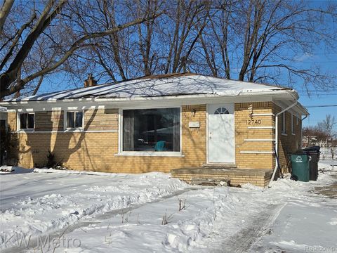 12740 STERLING Court Oak Park City MI 48237