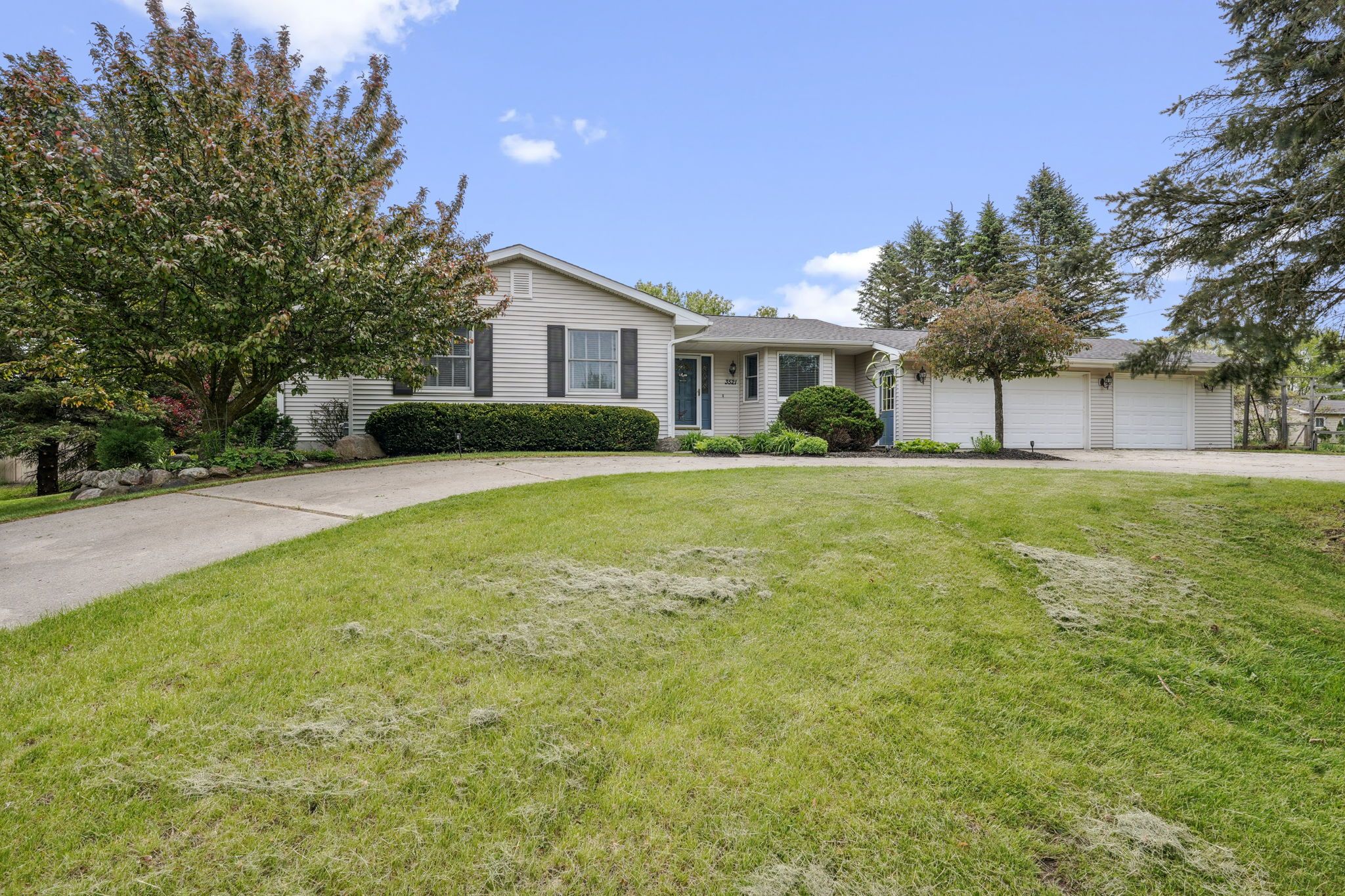 3521 BRANDT Lane