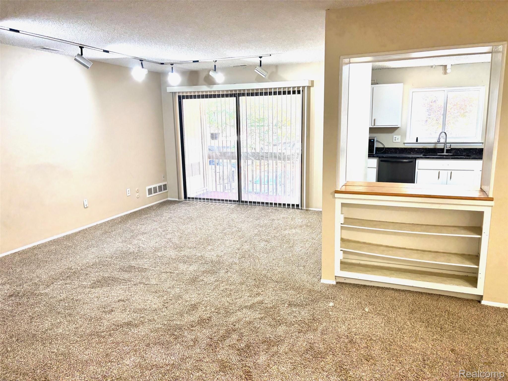 27845 Berrywood Lane Farmington Hills