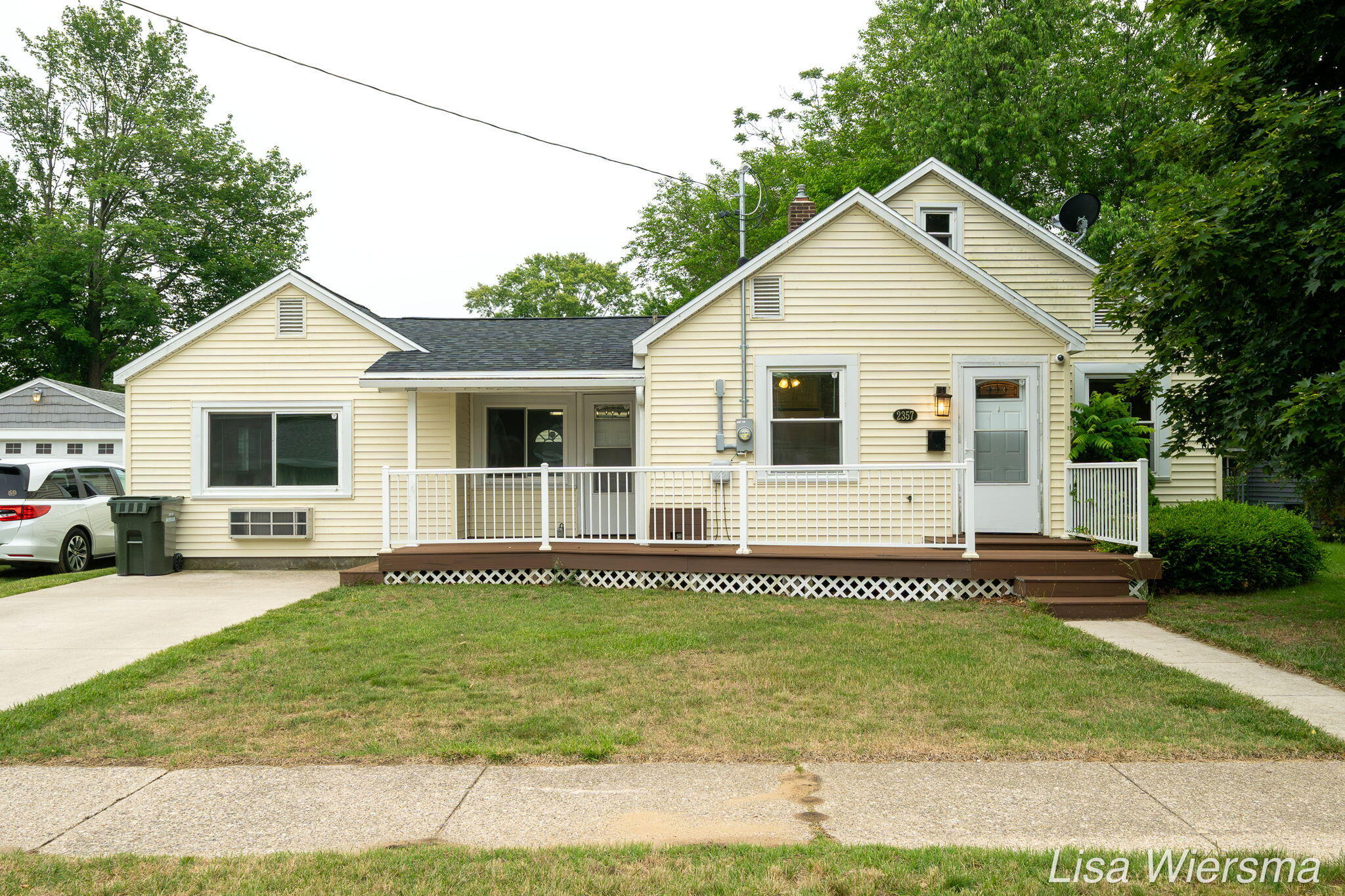 2357 Crozier Avenue