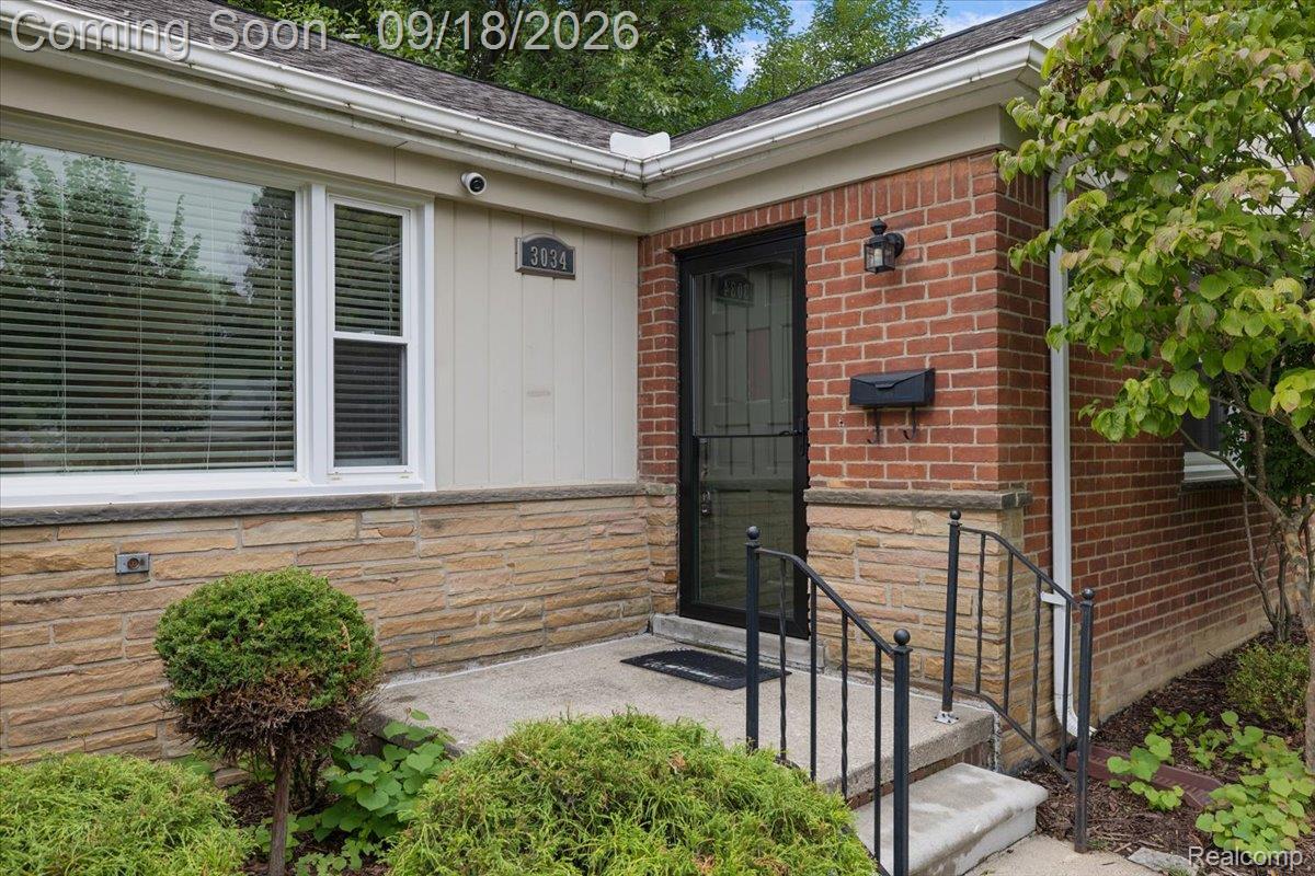 3034 Woodslee Drive