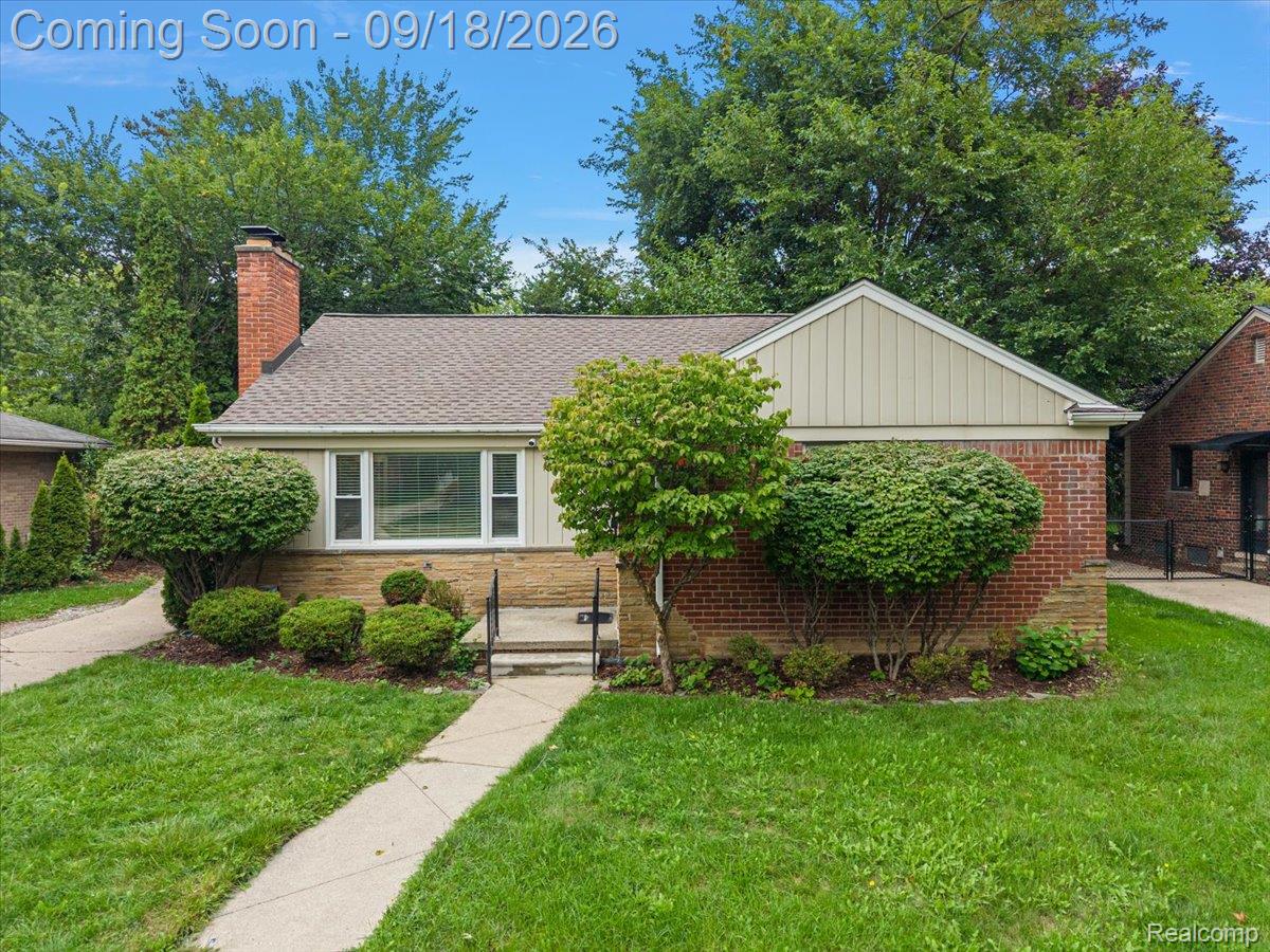 3034 Woodslee Drive